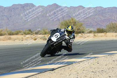 media/Jan-08-2022-SoCal Trackdays (Sat) [[1ec2777125]]/Turn 6 Inside (1pm)/